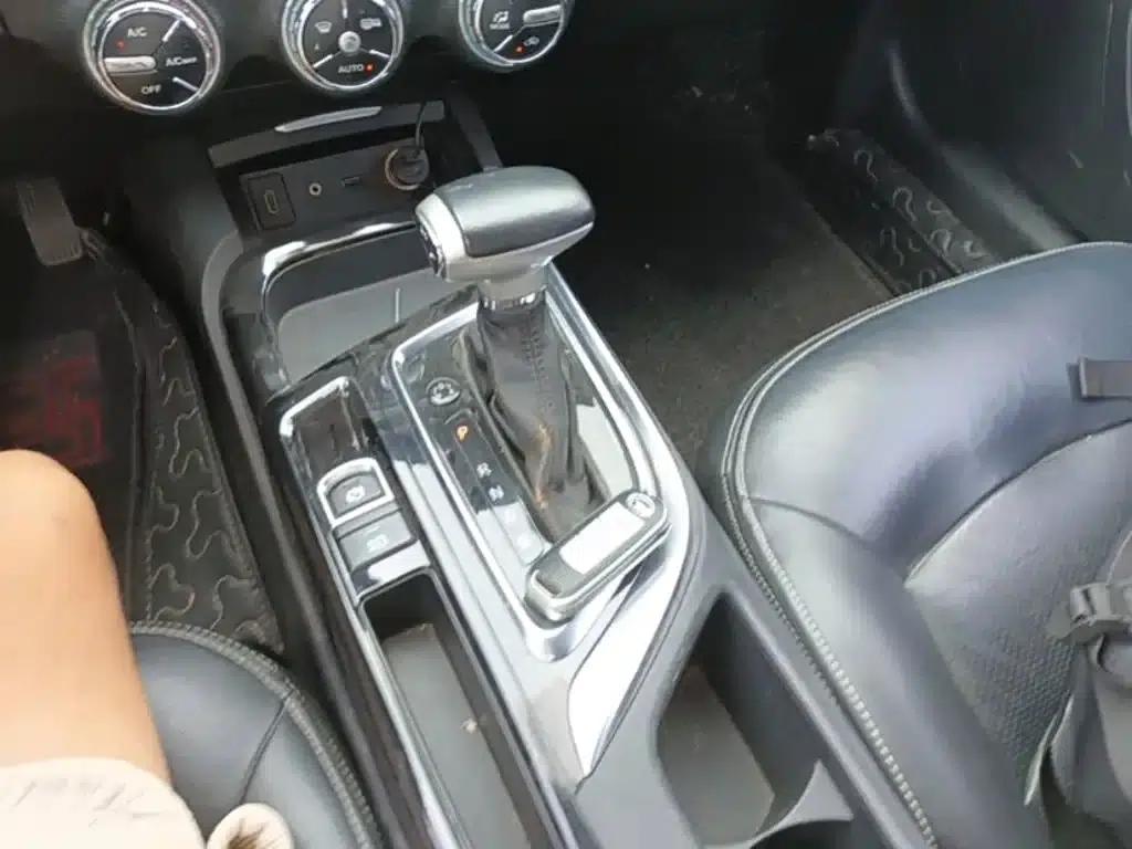 Trumpchi GA6 2016 235T DCT Luxury Edition — миниатюра 14