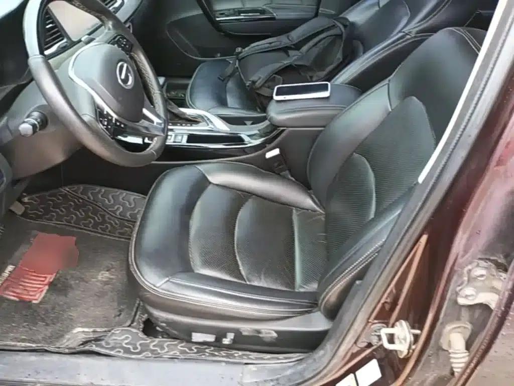 Trumpchi GA6 2016 235T DCT Luxury Edition — миниатюра 15