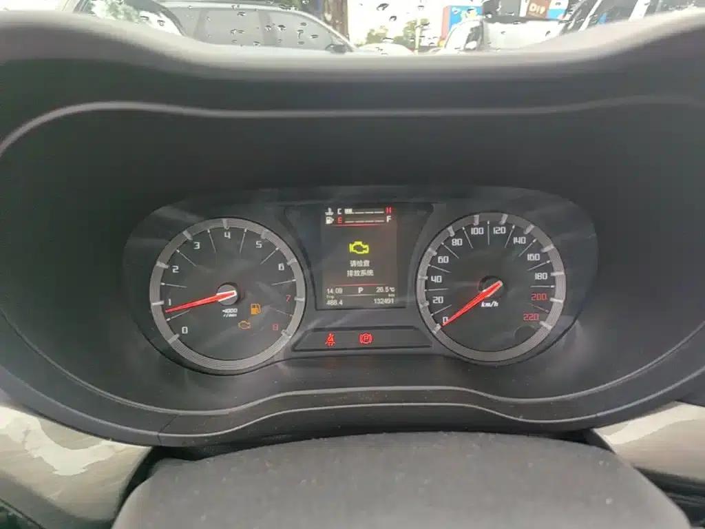 Trumpchi GA6 2016 235T DCT Luxury Edition — миниатюра 18