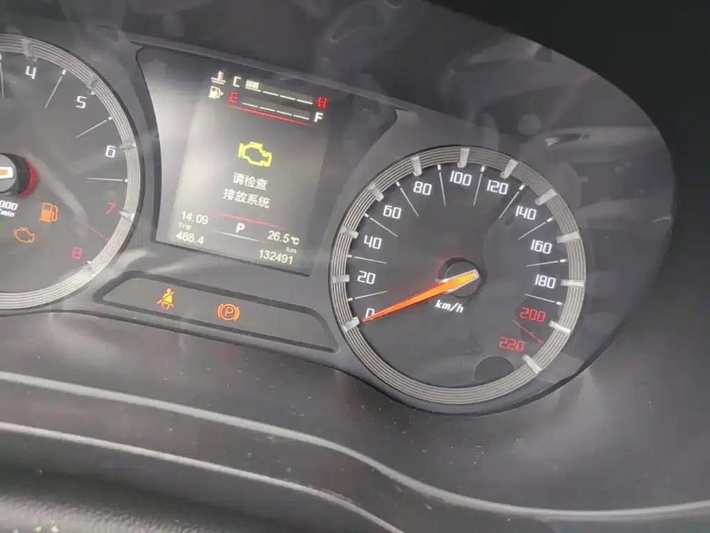 Trumpchi GA6 2016 235T DCT Luxury Edition — миниатюра 19