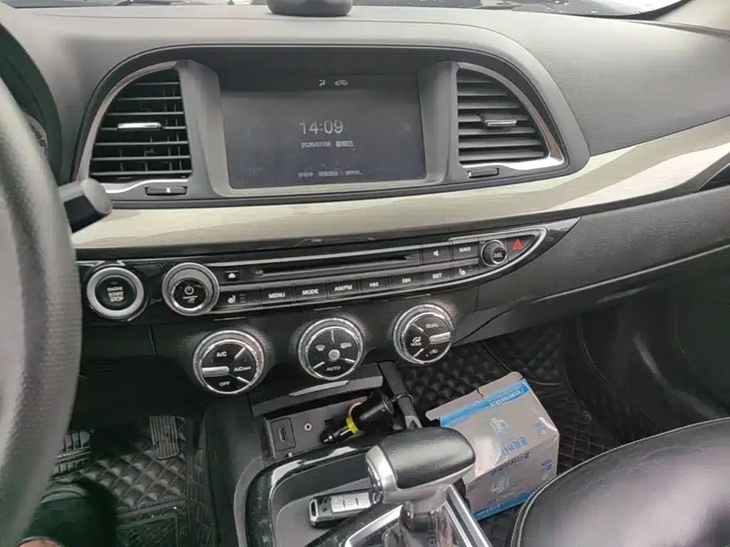 Trumpchi GA6 2016 235T DCT Luxury Edition — миниатюра 20