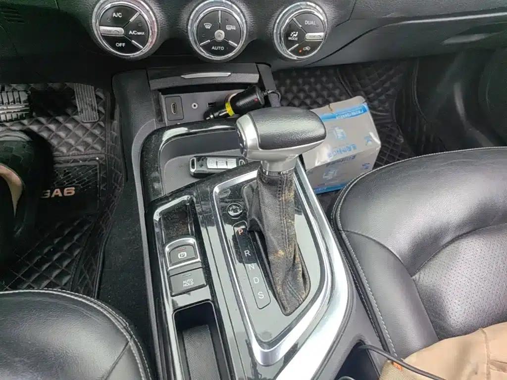 Trumpchi GA6 2016 235T DCT Luxury Edition — миниатюра 21