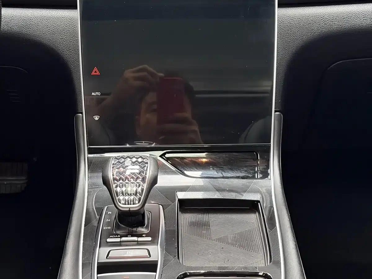 Trumpchi GS4 PLUS 2022 270T Automatic Star Edition — миниатюра 21