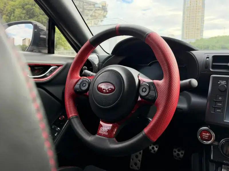 Subaru BRZ 2023 2.4L Manual 10th Anniversary Edition — миниатюра 12