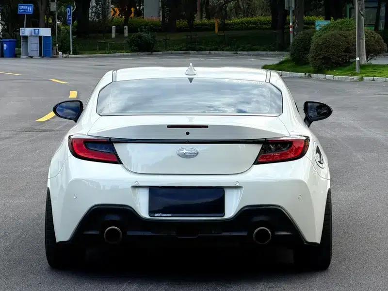 Subaru BRZ 2023 2.4L Manual 10th Anniversary Edition — миниатюра 5