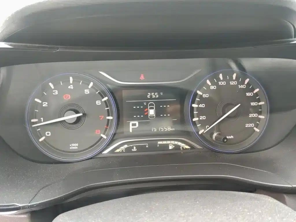 Trumpchi GA4 2018 200T Automatic Premium Edition — миниатюра 4
