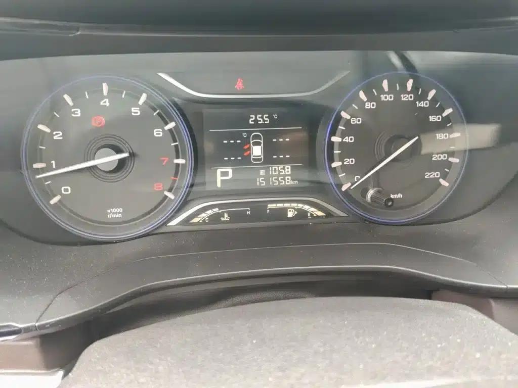 Trumpchi GA4 2018 200T Automatic Premium Edition — миниатюра 5