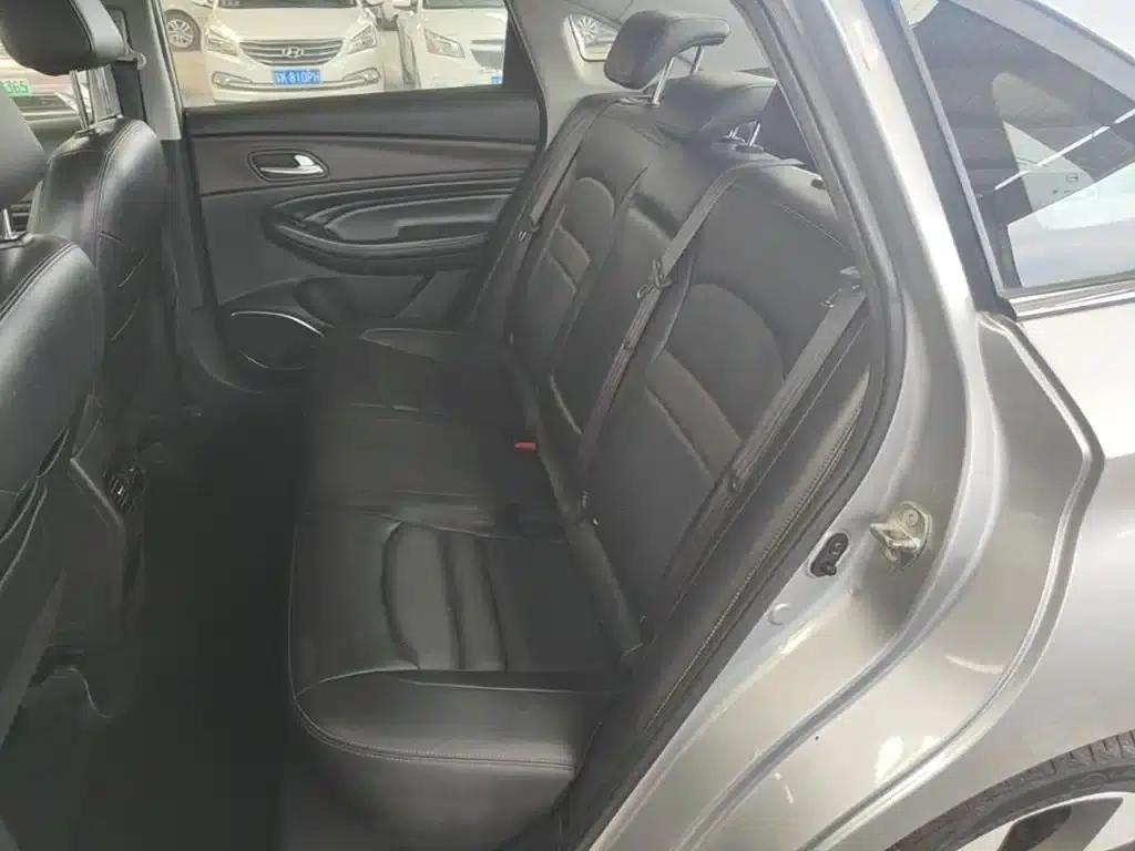 Trumpchi GA4 2018 200T Automatic Premium Edition — миниатюра 17