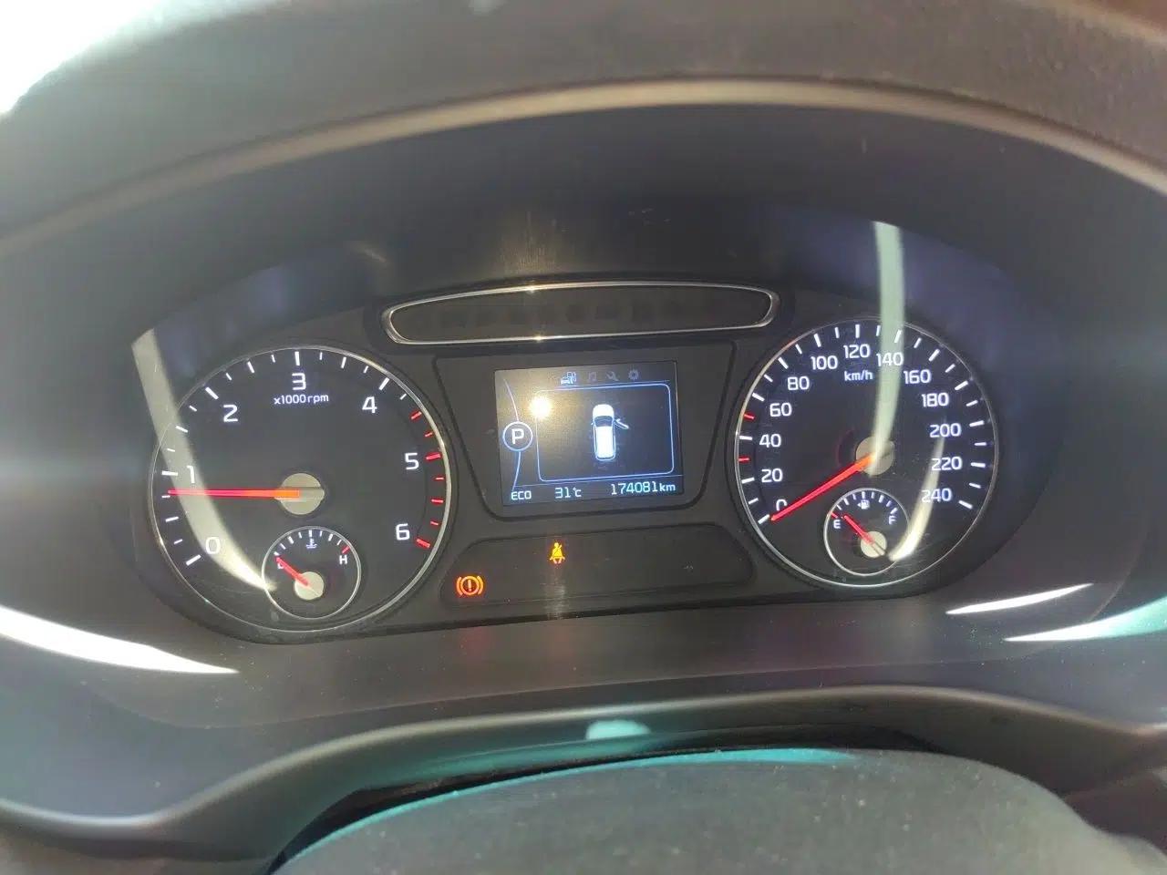 Kia Sorento 2016 Sorento L 2.2T Diesel 4WD Custom Edition 7 Seats China IV Standard — миниатюра 11