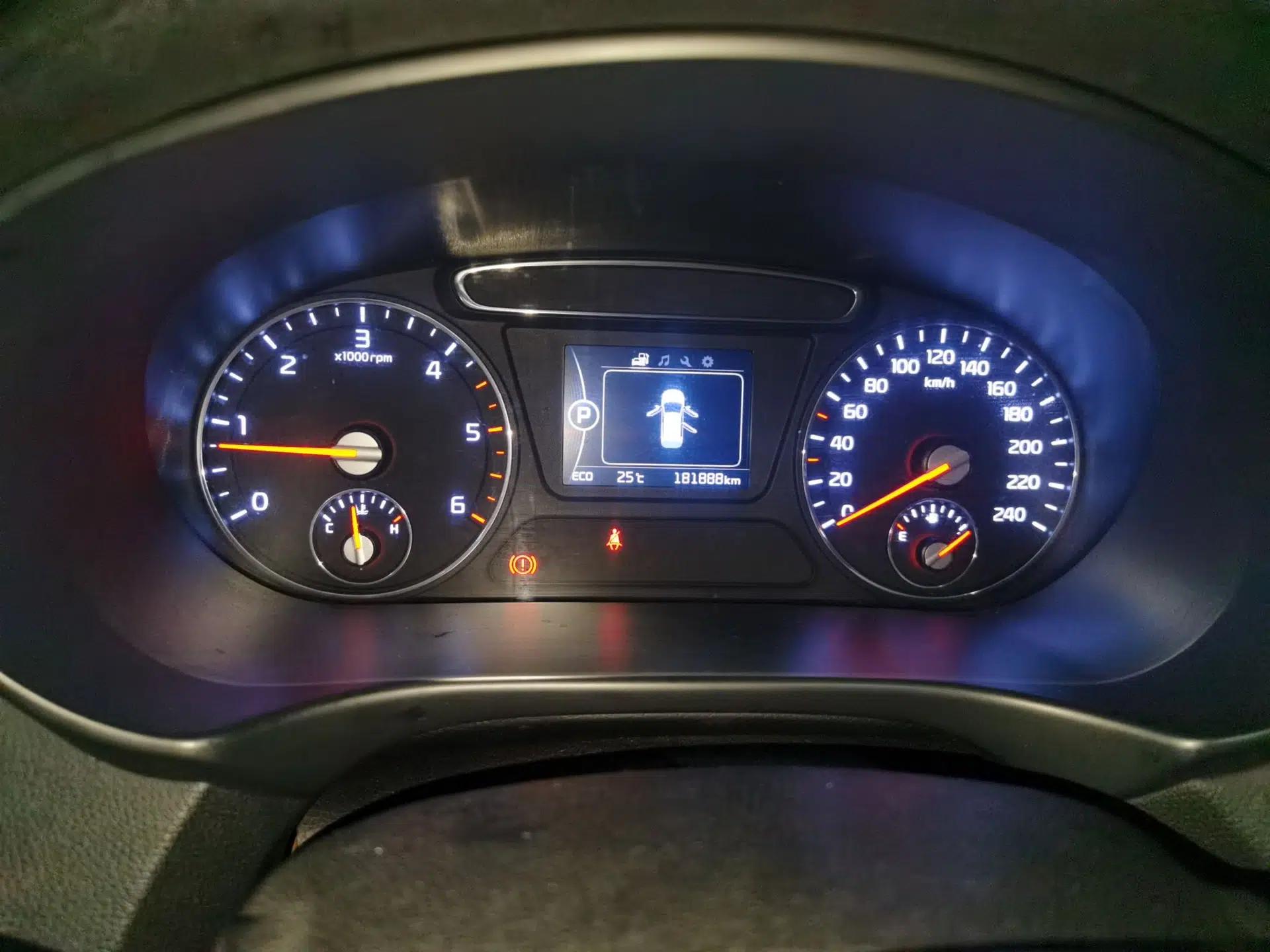 Kia Sorento 2016 Sorento L 2.2T Diesel 4WD Custom Edition 7 Seats China IV Standard — миниатюра 11