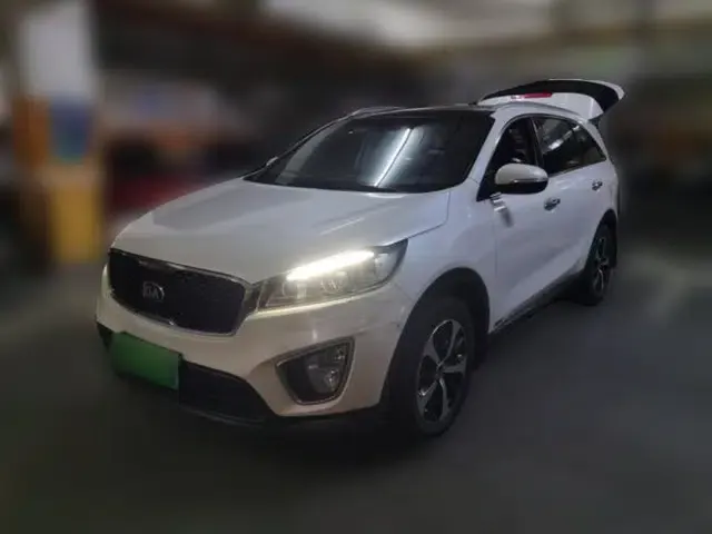Kia Sorento 2016 Sorento L 2.2T Diesel 4WD Custom Edition 7 Seats China IV Standard