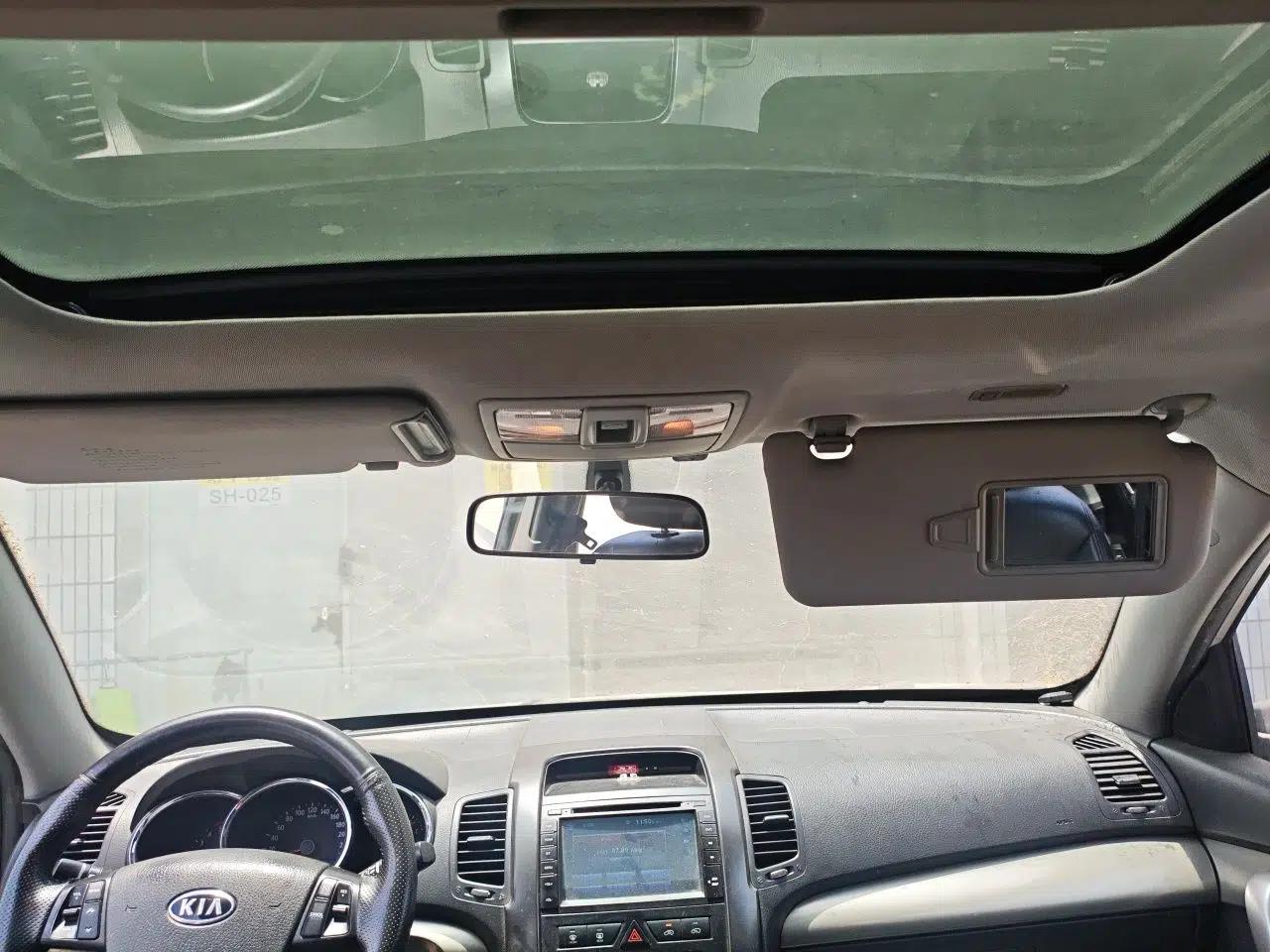 Kia Sorento 2010 2.2T Diesel Comfort Edition — миниатюра 18
