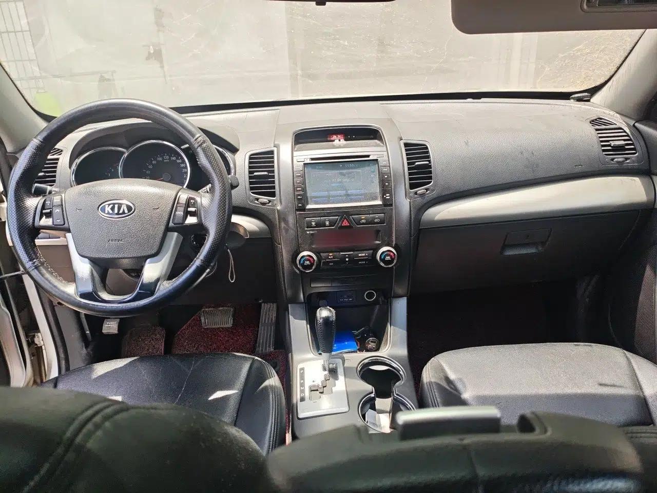 Kia Sorento 2010 2.2T Diesel Comfort Edition — миниатюра 9