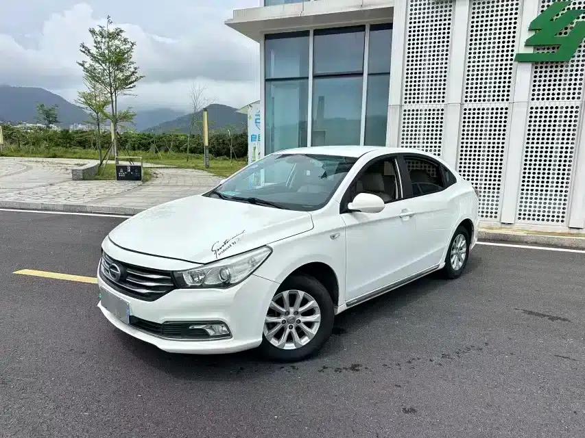 Trumpchi GA3S Vision 2016 200T Manual Elite Edition — миниатюра 4