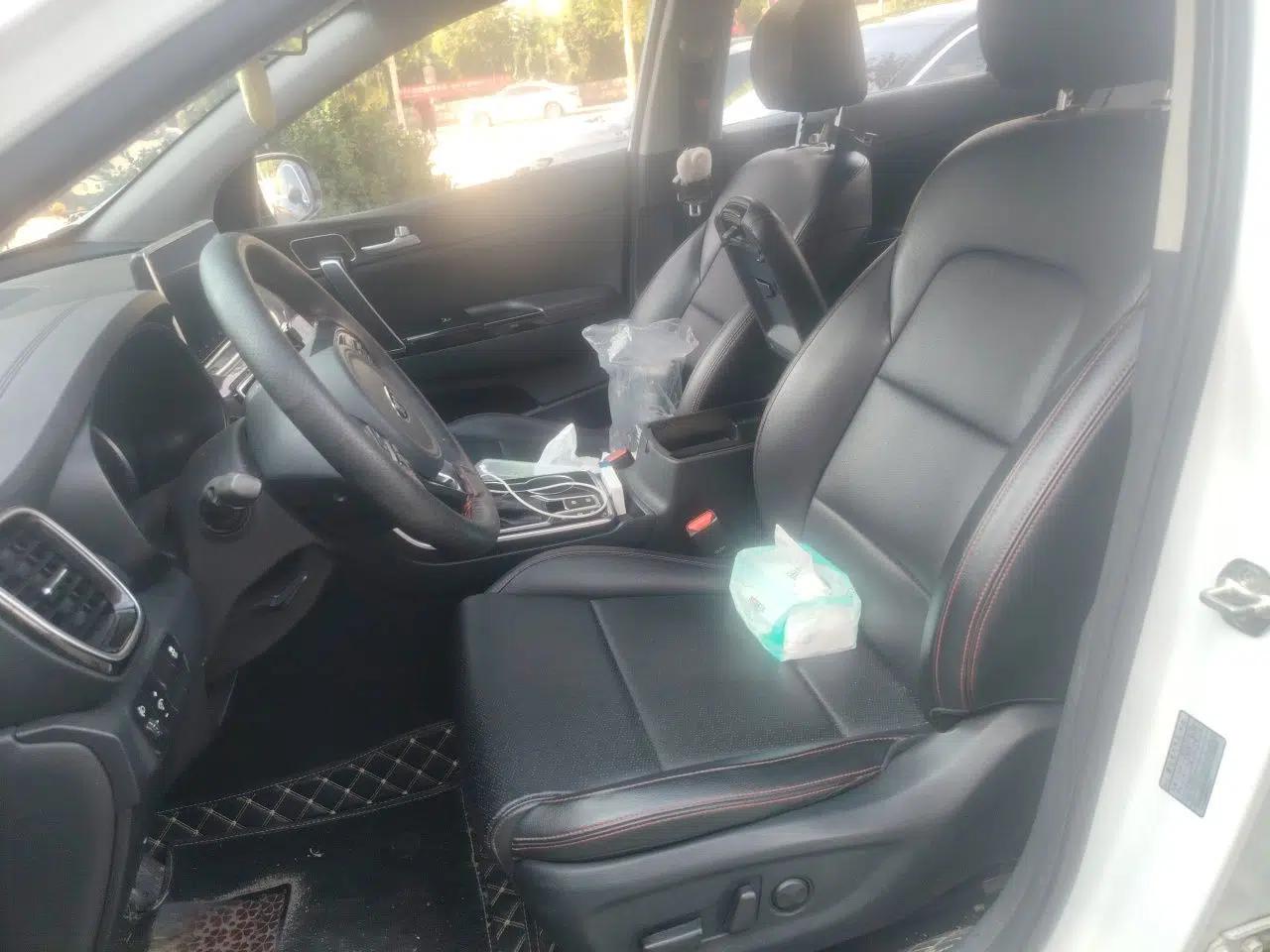 Kia KX5 2019 2.0L Automatic 2WD Comfort Edition — миниатюра 15