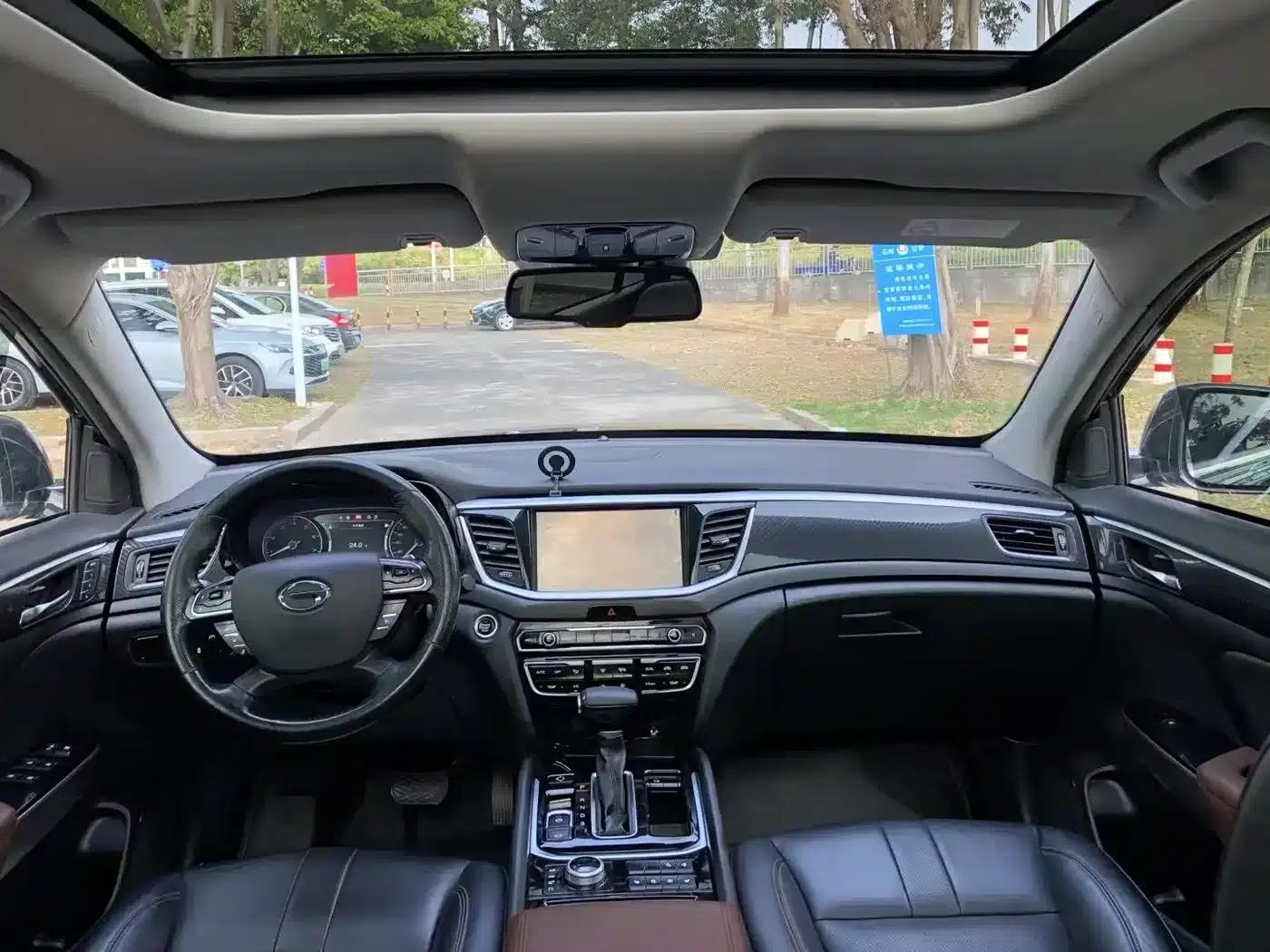 Trumpchi GS7 2017 320T 2WD Luxury Intelligent Connectivity Edition — миниатюра 8
