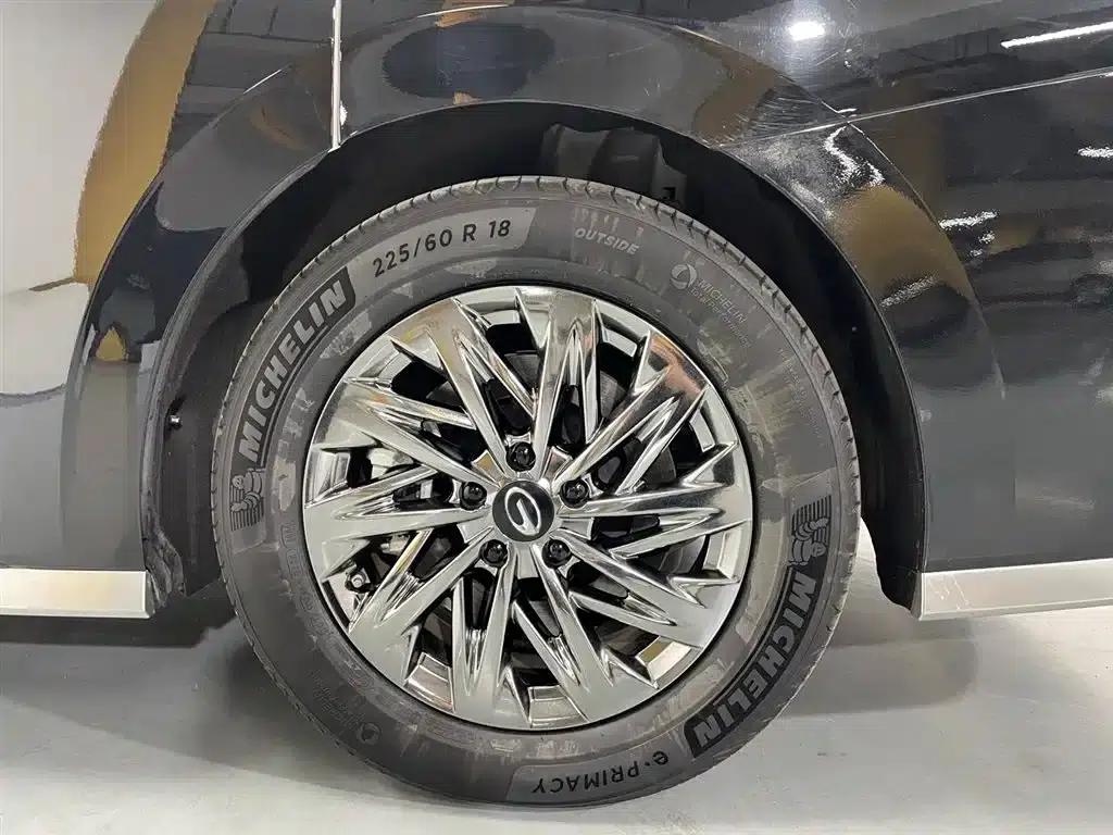 Trumpchi Aspiration M8 2025 Qiankun Series Ultra First Class — миниатюра 19