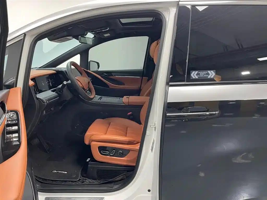 Trumpchi Aspiration M8 2025 Qiankun Series Ultra First Class — миниатюра 10