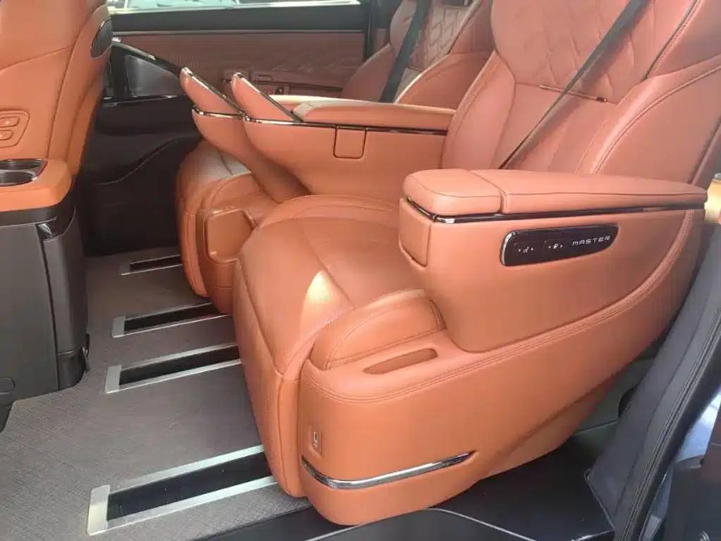 Trumpchi Aspiration M8 2025 Qiankun Series Ultra First Class — миниатюра 12