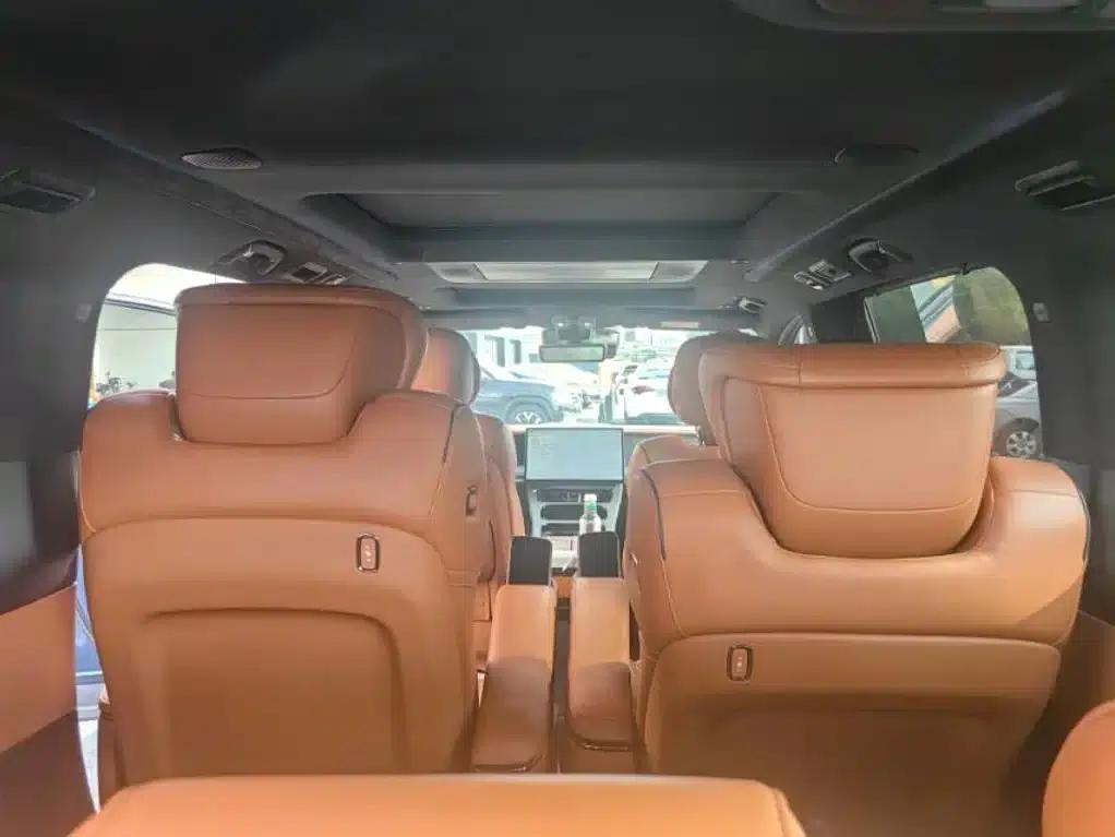 Trumpchi Aspiration M8 2025 Qiankun Series Ultra First Class — миниатюра 8