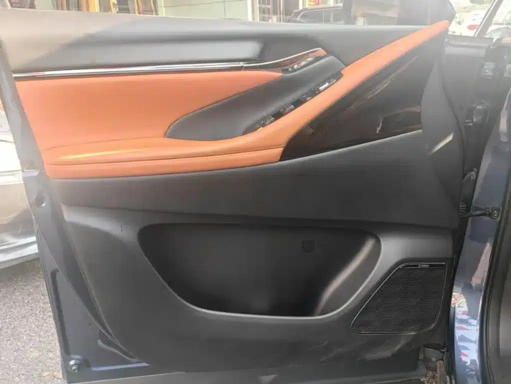 Trumpchi Aspiration M8 2025 Qiankun Series Ultra First Class — миниатюра 10