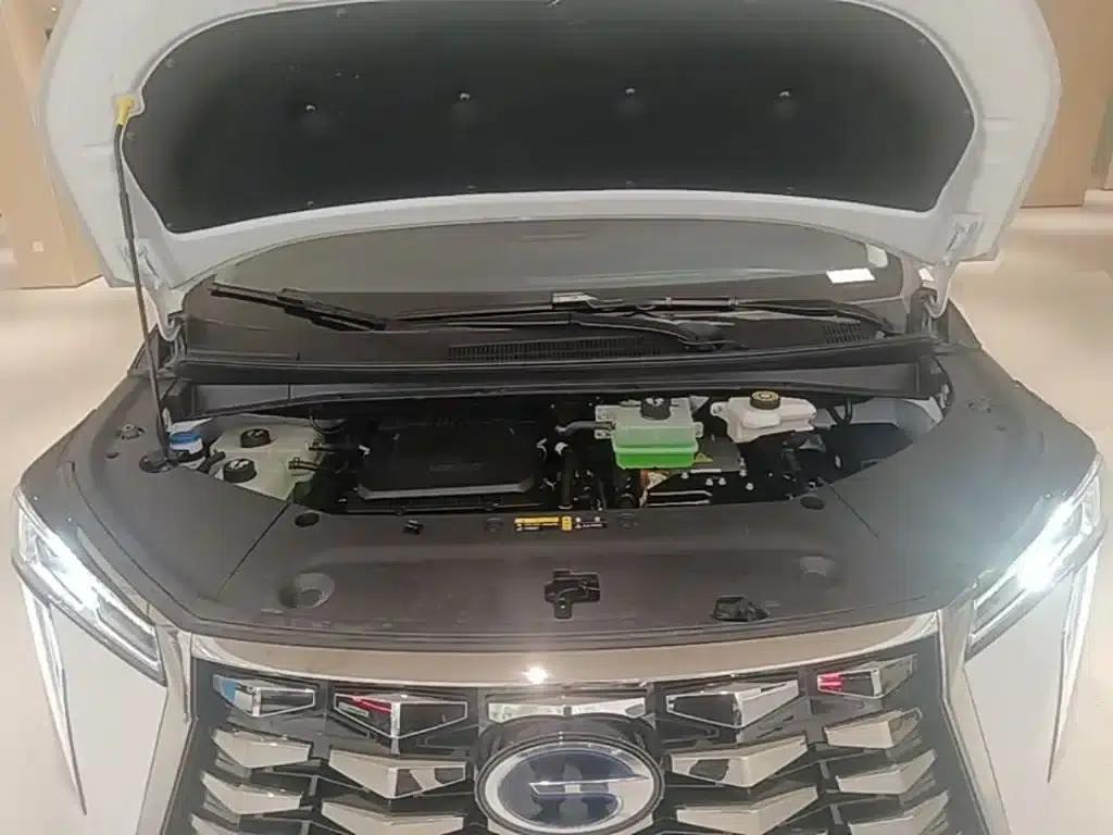 Trumpchi Aspiration M8 2025 Qiankun Series Ultra First Class — миниатюра 20