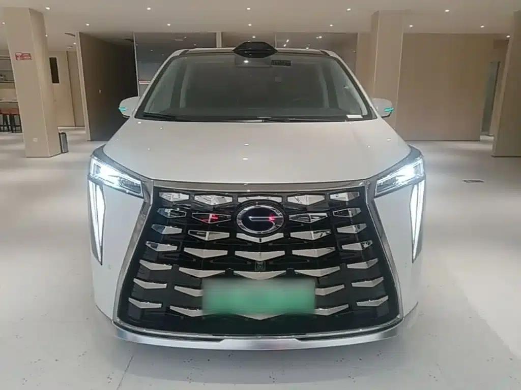Trumpchi Aspiration M8 2025 Qiankun Series Ultra First Class — миниатюра 3