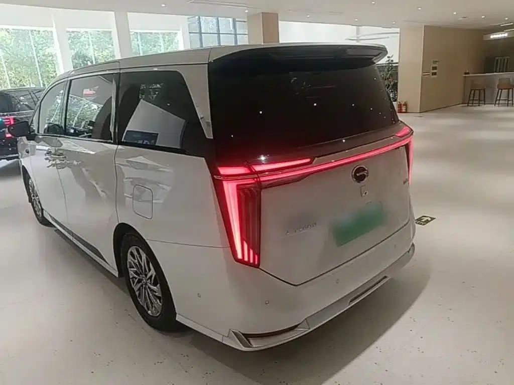 Trumpchi Aspiration M8 2025 Qiankun Series Ultra First Class — миниатюра 5