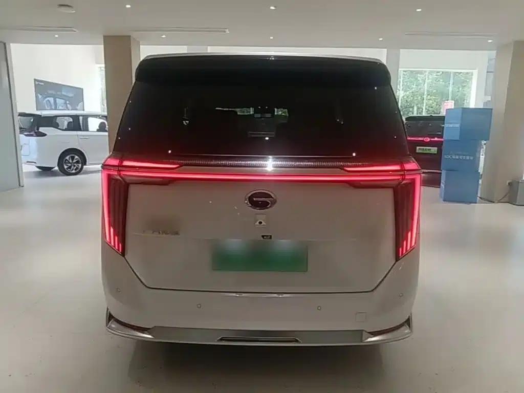 Trumpchi Aspiration M8 2025 Qiankun Series Ultra First Class — миниатюра 6