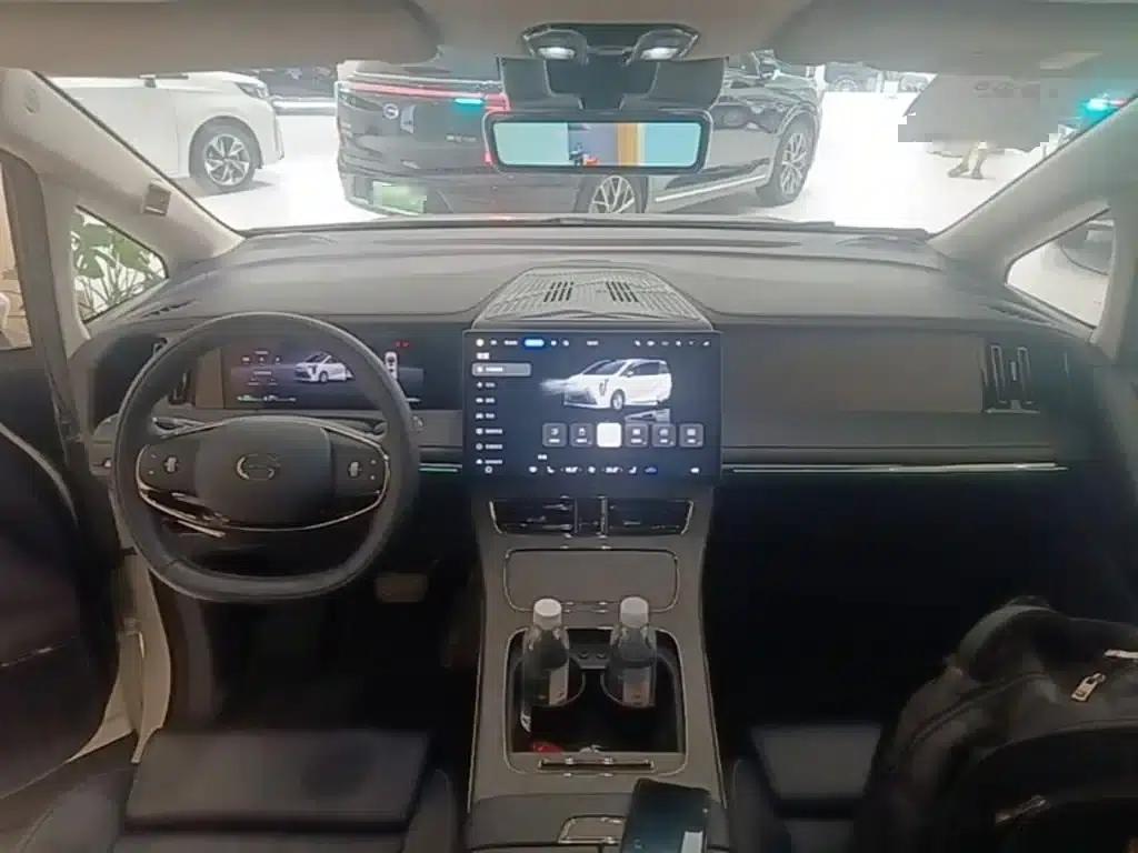 Trumpchi Aspiration M8 2025 Qiankun Series Ultra First Class — миниатюра 10