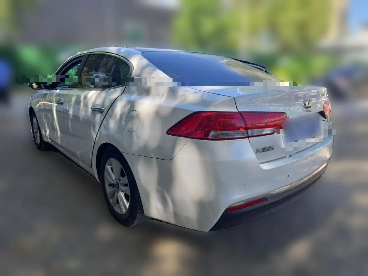 Kia K4 2014 1.8L Automatic GL — миниатюра 4
