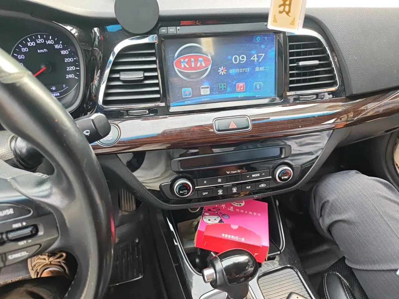 Kia K4 2014 1.8L Automatic DLX — миниатюра 13