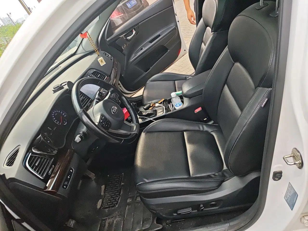 Kia K4 2014 1.8L Automatic DLX — миниатюра 15