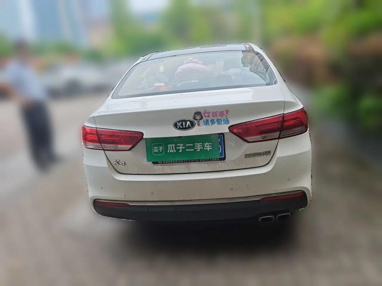 Kia K4 2014 1.8L Automatic DLX — миниатюра 5