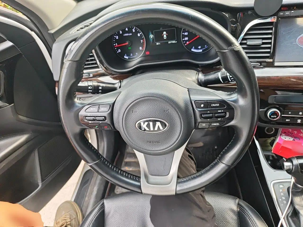 Kia K4 2014 1.8L Automatic DLX — миниатюра 10