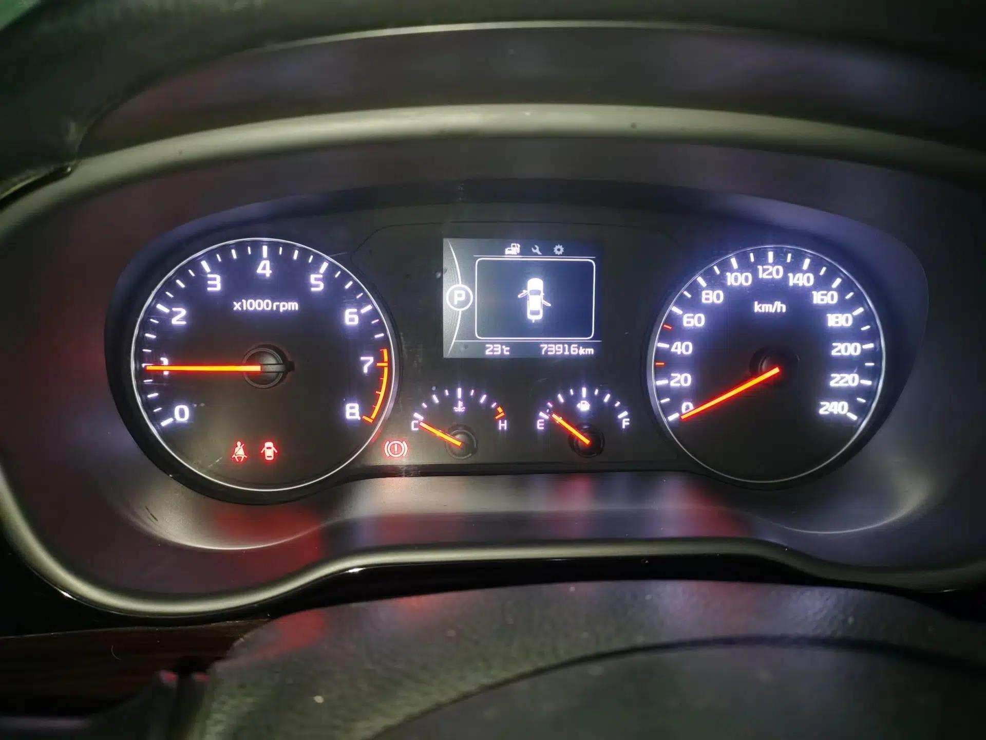 Kia K4 2015 1.8L Automatic GLS Special — миниатюра 11