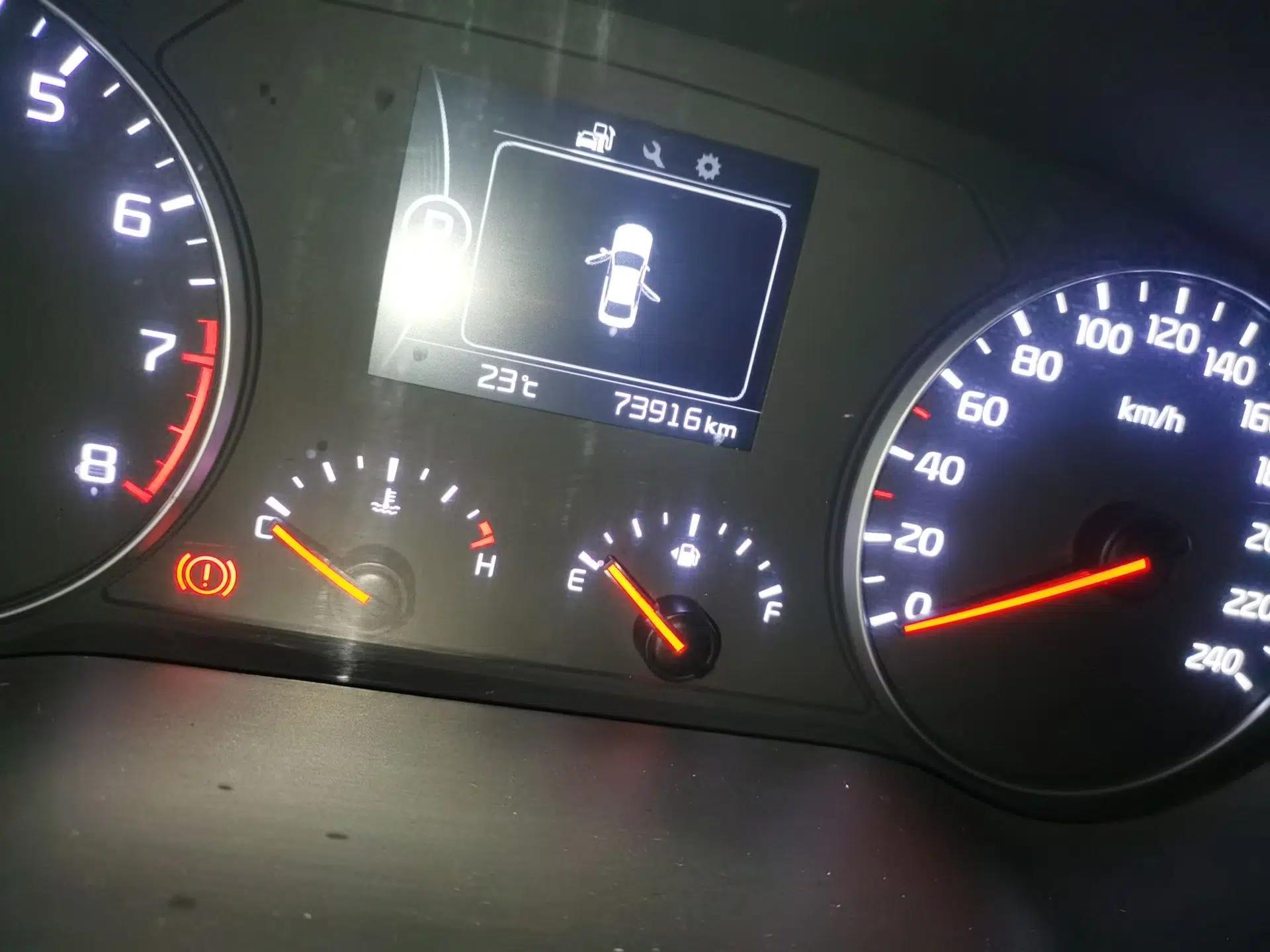 Kia K4 2015 1.8L Automatic GLS Special — миниатюра 12
