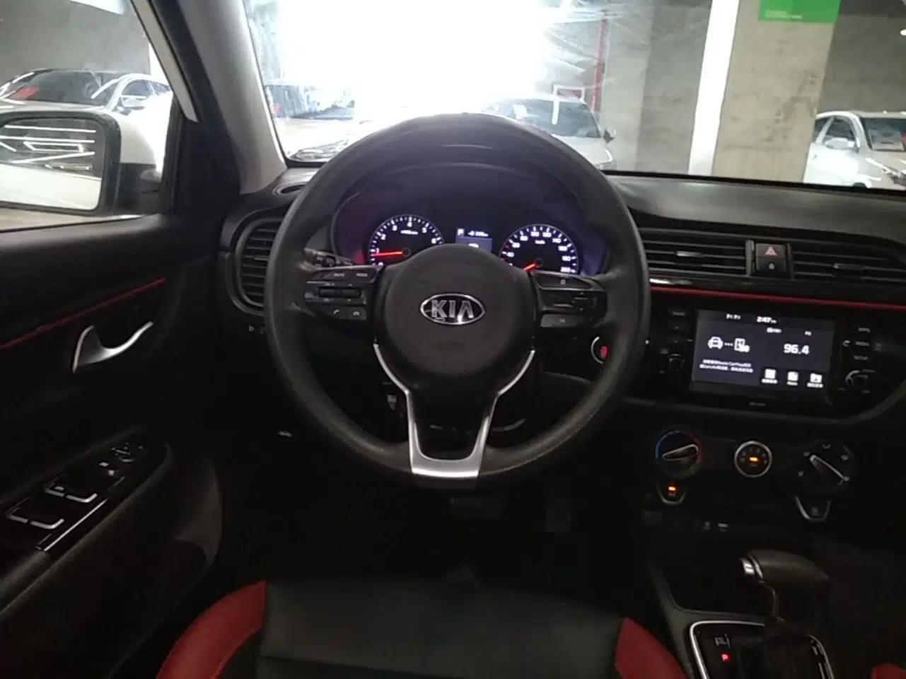 Kia KX Cross 2017 1.4L AT GLS — миниатюра 13