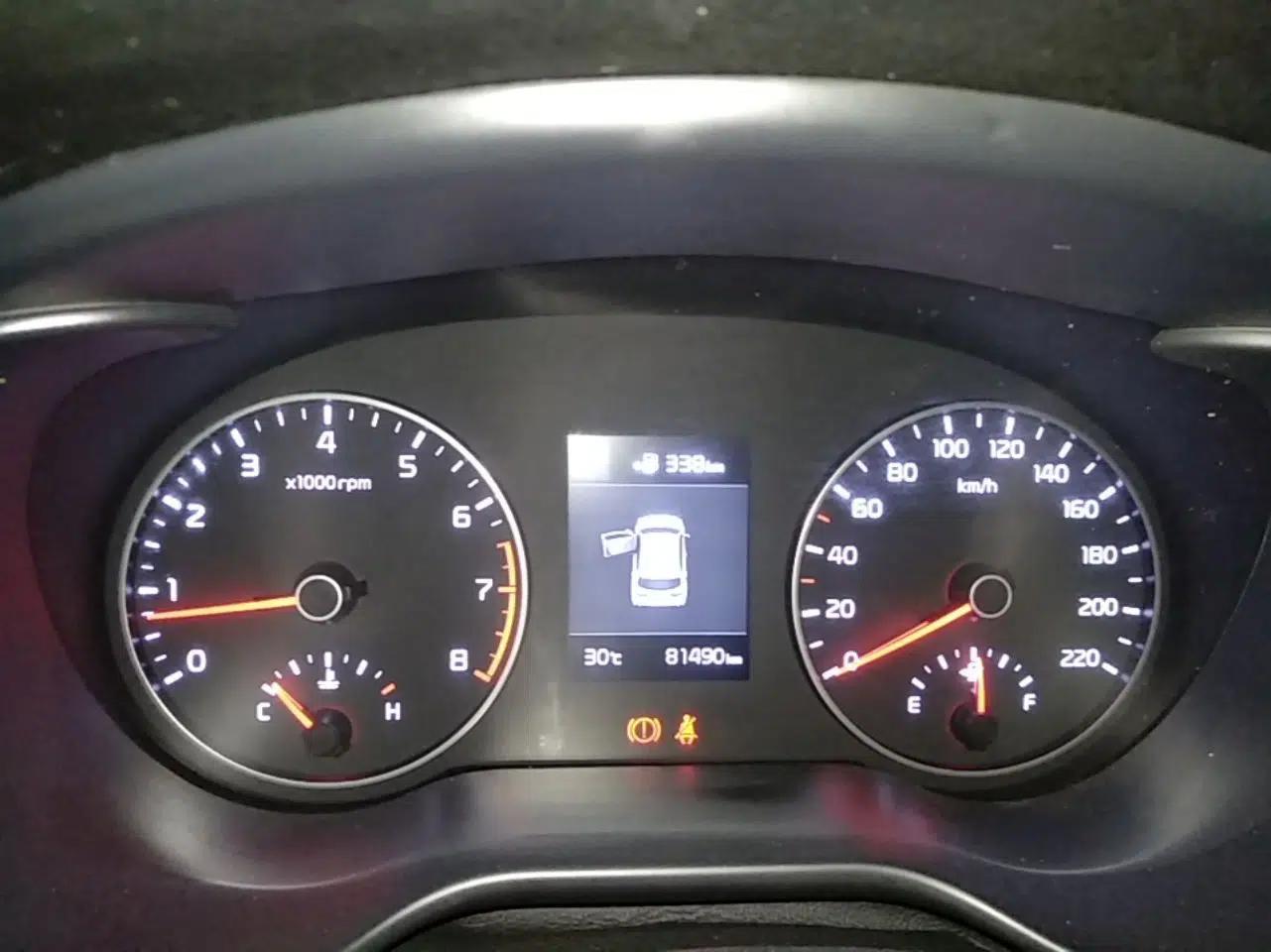 Kia KX Cross 2017 1.4L AT GLS — миниатюра 14