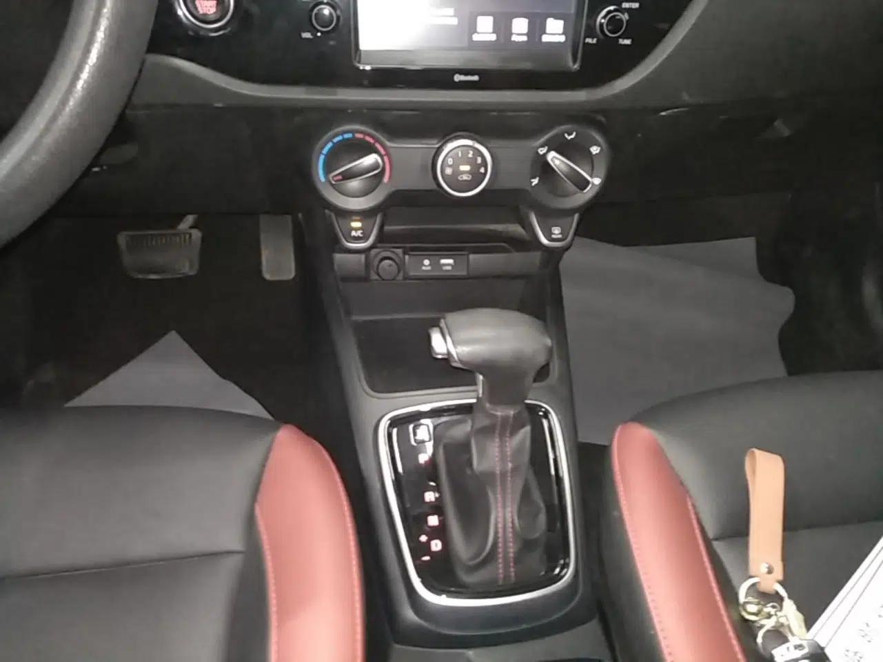 Kia KX Cross 2017 1.4L AT GLS — миниатюра 16