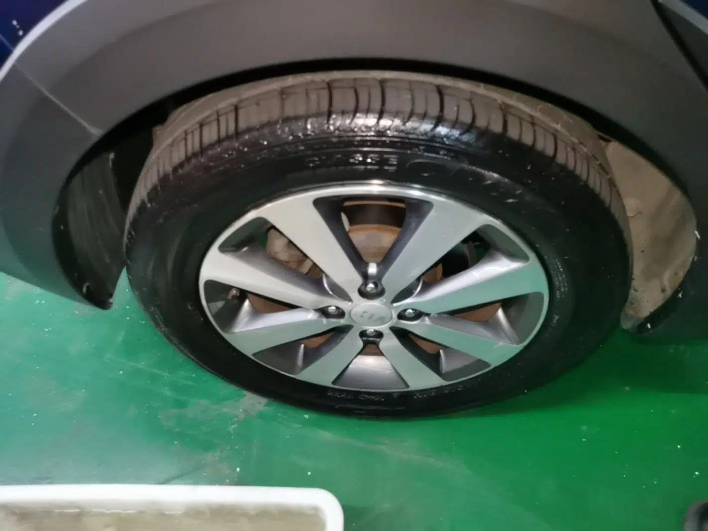 Kia KX Cross 2017 1.4L AT GLS — миниатюра 11