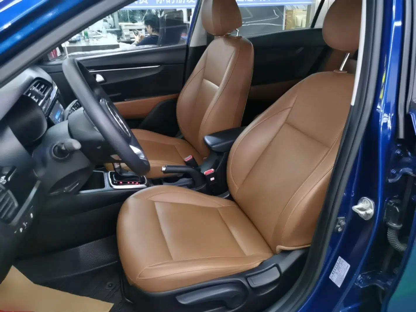Kia KX Cross 2017 1.4L AT GLS — миниатюра 17