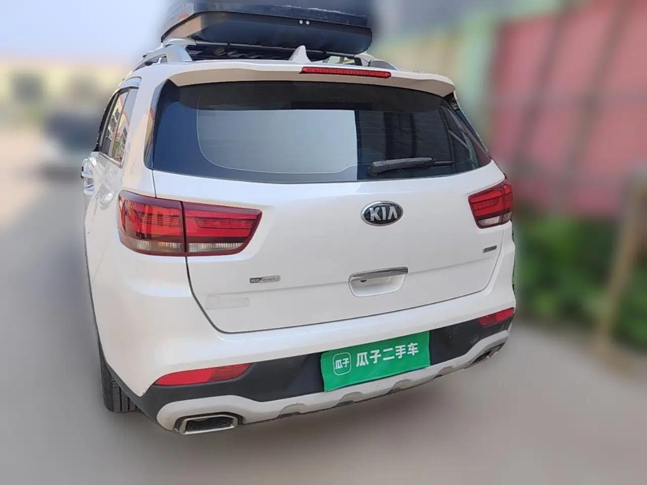 Kia KX7 2017 2.0T Automatic Two-Wheel Drive GLS 7-Seater — миниатюра 4