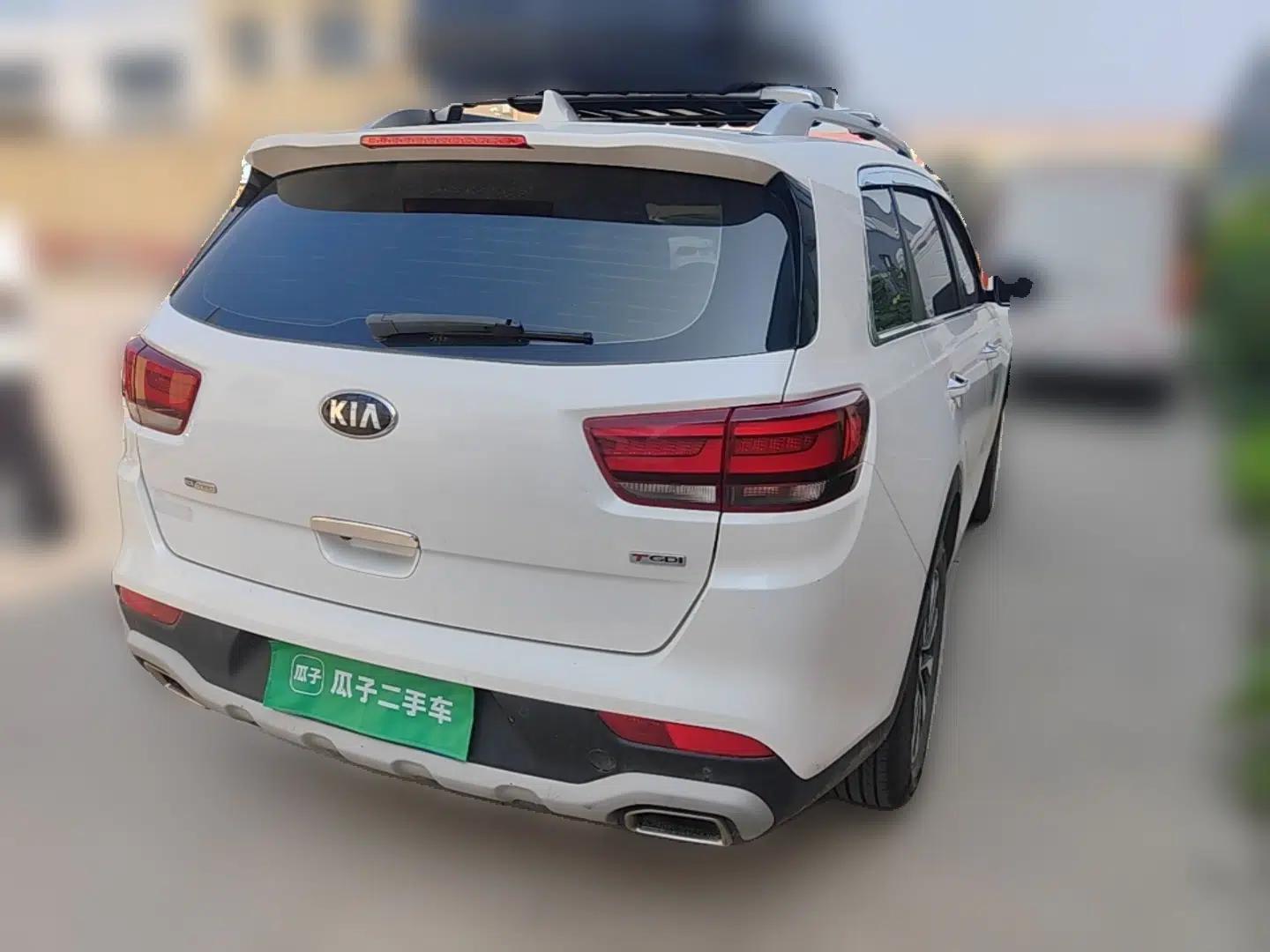 Kia KX7 2017 2.0T Automatic Two-Wheel Drive GLS 7-Seater — миниатюра 6