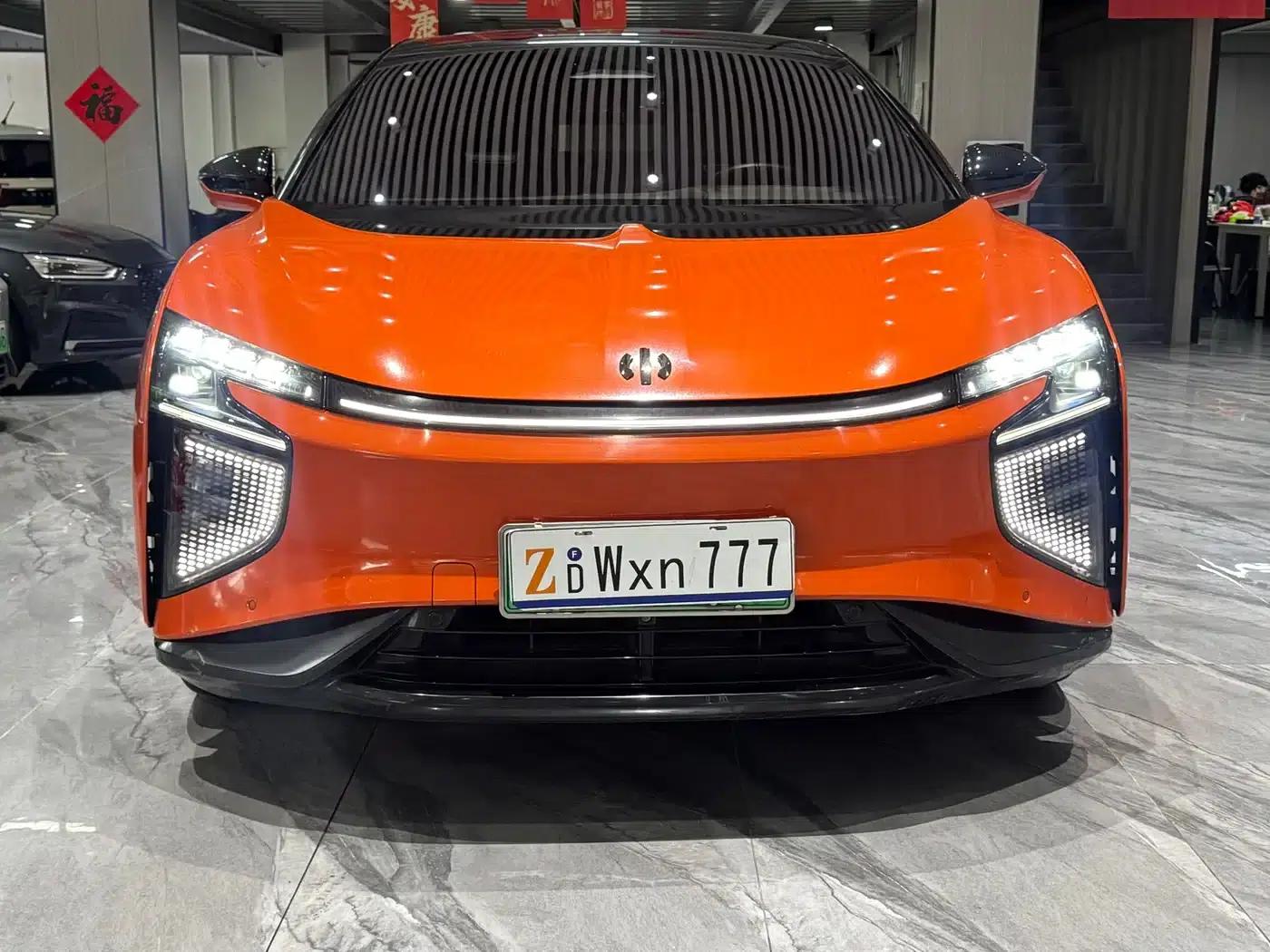 HiPhi X 2021 Founder Edition 6-seater — миниатюра 2