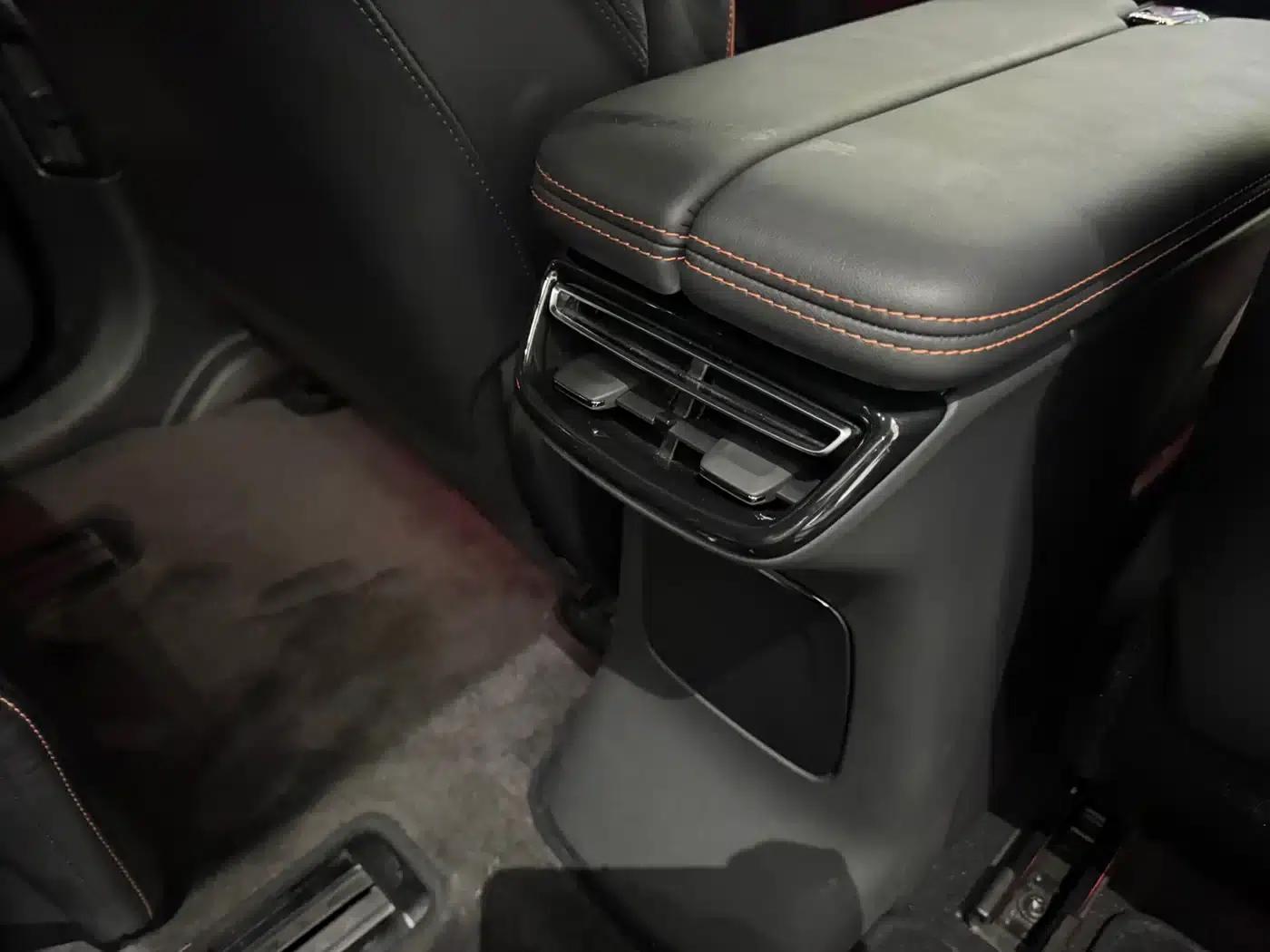 HiPhi X 2021 Founder Edition 6-seater — миниатюра 23