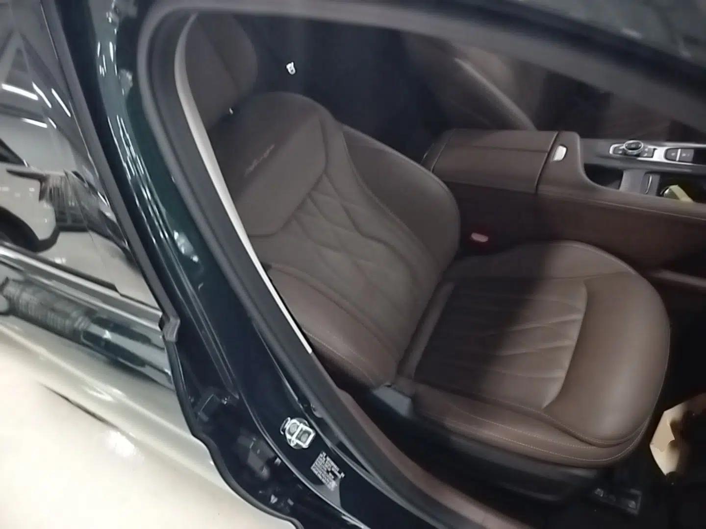 Chery Arrizo 8 2024 High-Energy Edition 2.0T Automatic Yu+ — миниатюра 19