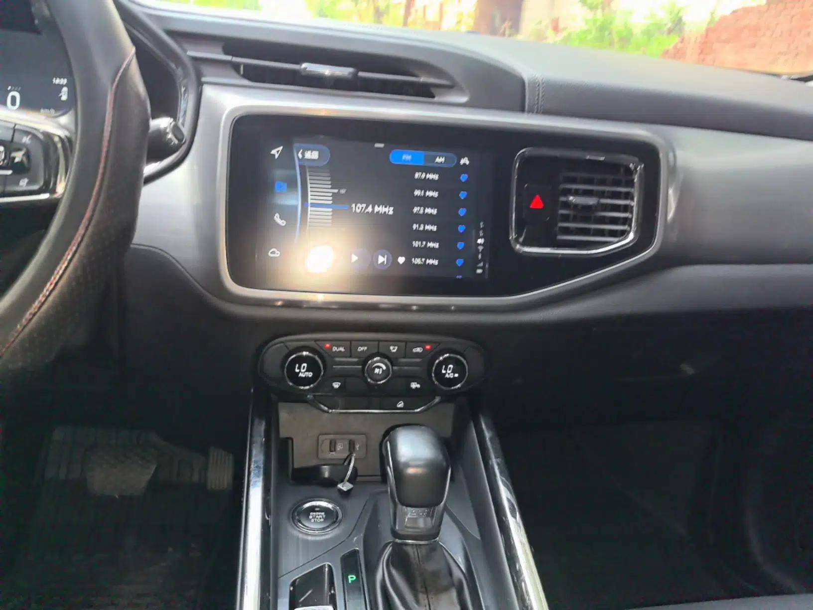 Chery Tiggo 8 2018 1.5 TCI Automatic Prestige 7-Seater — миниатюра 15