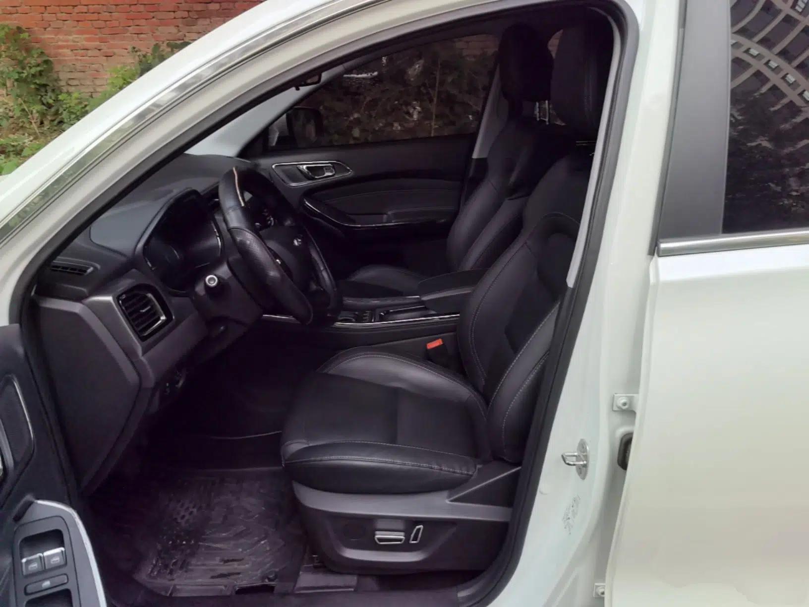 Chery Tiggo 8 2018 1.5 TCI Automatic Prestige 7-Seater — миниатюра 17
