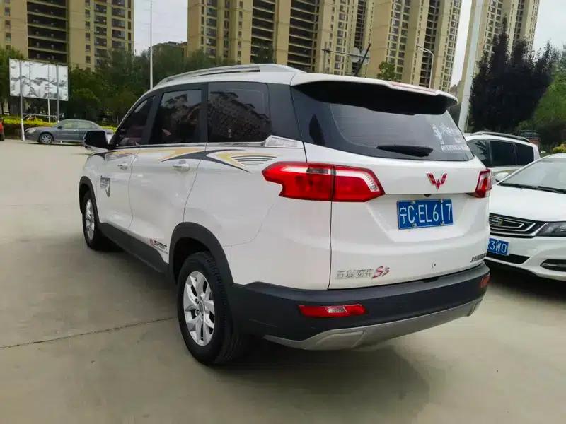 Wuling Hongguang S3 2018 1.5L Manual Deluxe Edition (National V Emission Standard) — миниатюра 4